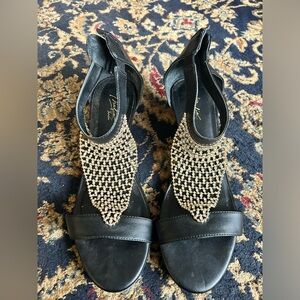 Thalia Sodi black and gold rhinestone sandals gently used